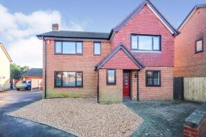 24, Smithson Close, Poole BH12 5EY