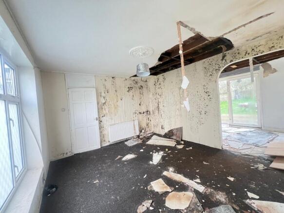 3b7288e8-de40-428...