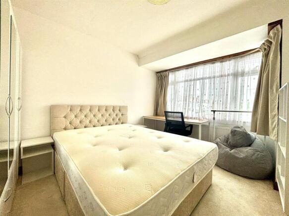 Bedroom 1.jpeg