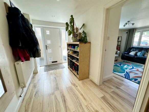 entrance hall.JPEG