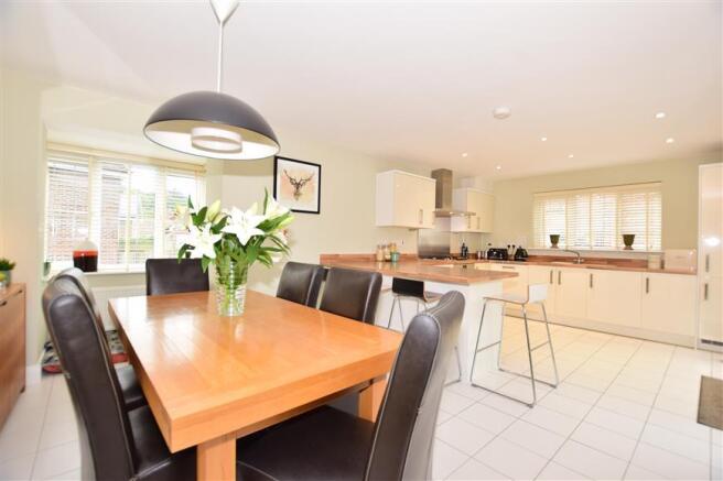 Kitchen/Dining Room