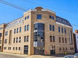 Flat 4, Fitzalan House, Park Road, Gloucester GL1 1LW