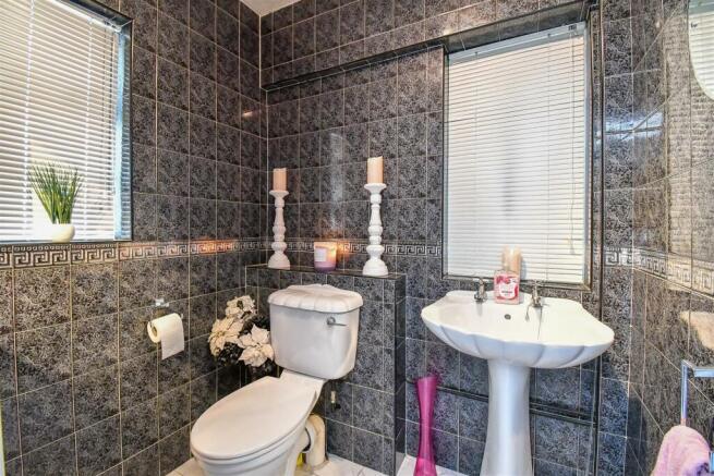 W.C Cloakroom