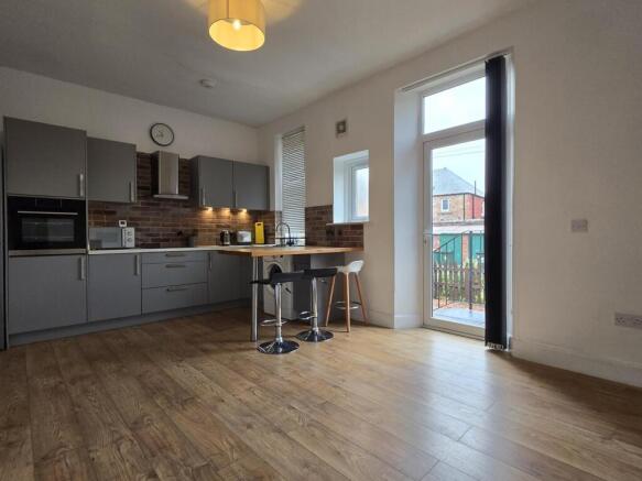 Kitchen/Lounge