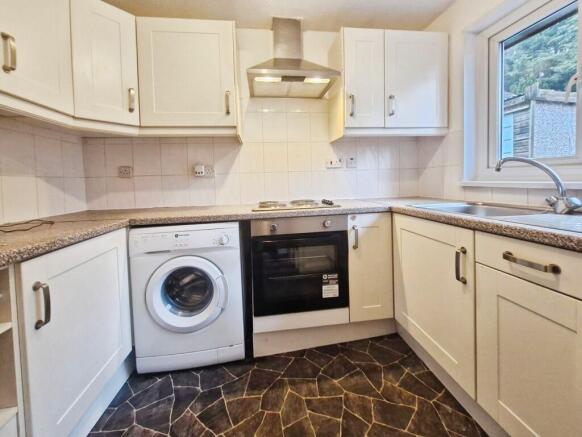 5e2dab5b-10000604...