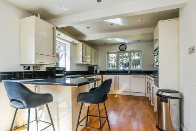 Fitted Kitchen