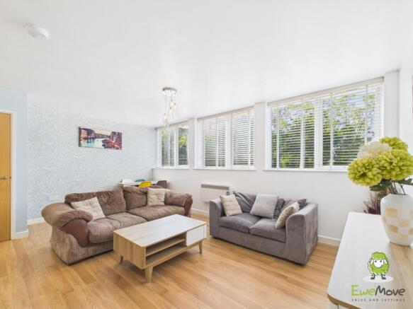 EweMove Basingstoke Wella House Living Area