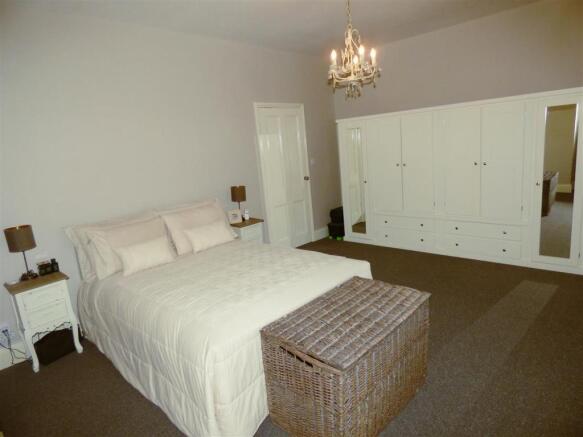 bed13.jpg