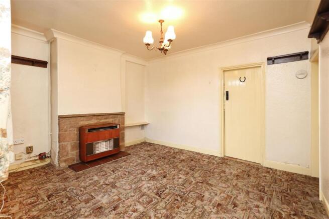 Living Room2.jpg