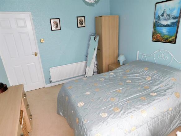 BEDROOM 2 