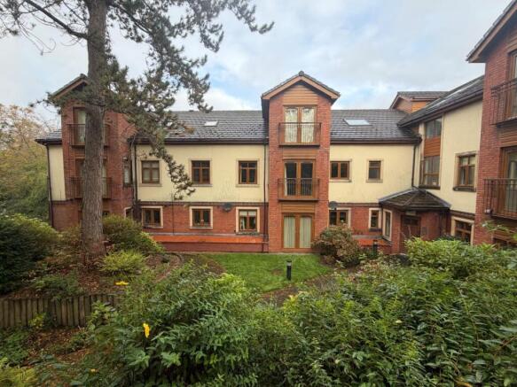 2-bed flat on 8 Thorndyke Apartments, Bury New Road, Prestwich, Manchester, Lancashire, M25 0PZ, £146,000