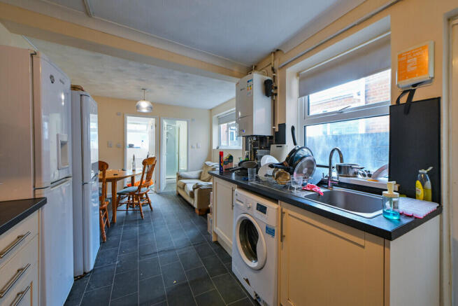Livingstone Road, Southampton photo 3
