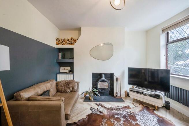 3 bed Terraced for sale Image 6
