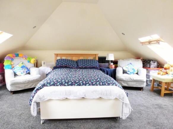 Bedroom 3 in Loft...