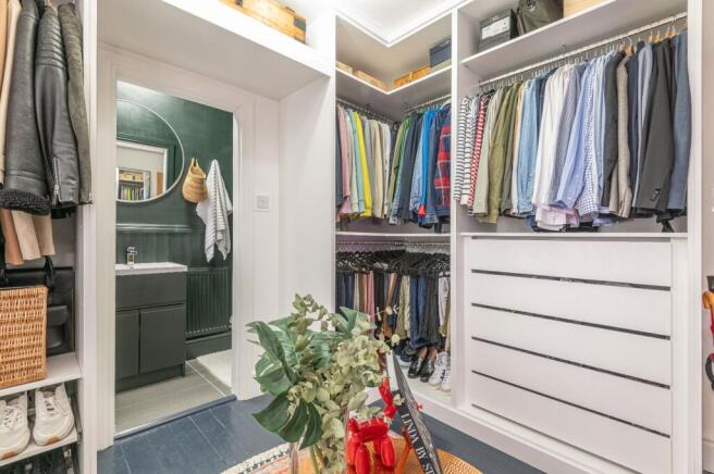 Bedroom 1/Dressing Room