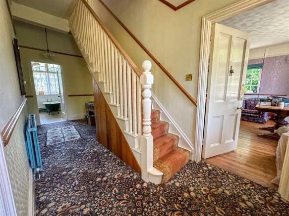 ENTRANCE HALLWAY