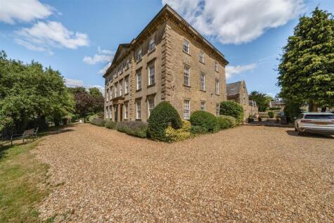 Monkton House, Monkton Park, Chippenham