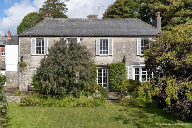 St Quentin's House, Llanblethian-SWPP-HR-04.jpg