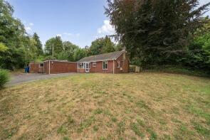 Hollowmead, Higher Street, Okeford Fitzpaine DT11 0RQ