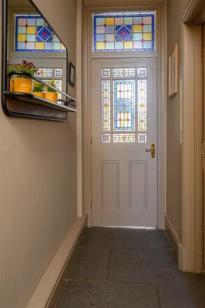 3 bed House for sale Image 4