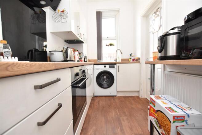 3 bed Terraced for sale Image 5