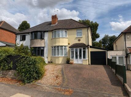 Kingstanding Road, Kingstanding, Birmingham, B44 8JS