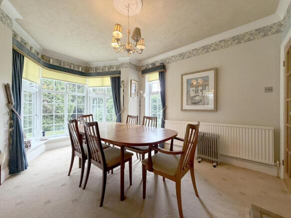 4 bed Detached for sale Image 6