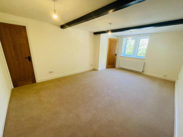 3 bed Terraced for sale Image 7