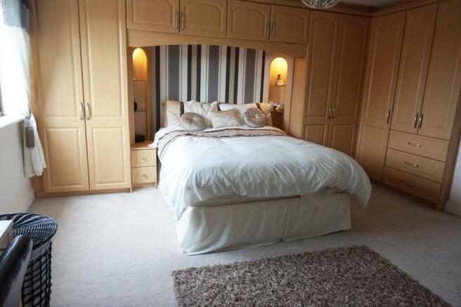 BEDROOM 1
