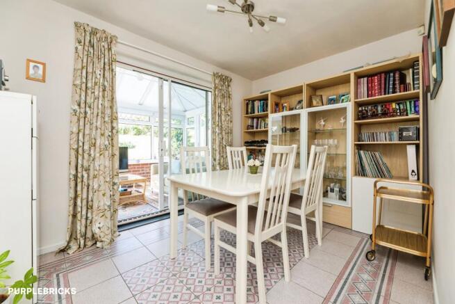 3 bed Semi-Detached Bungalow for sale Image 8