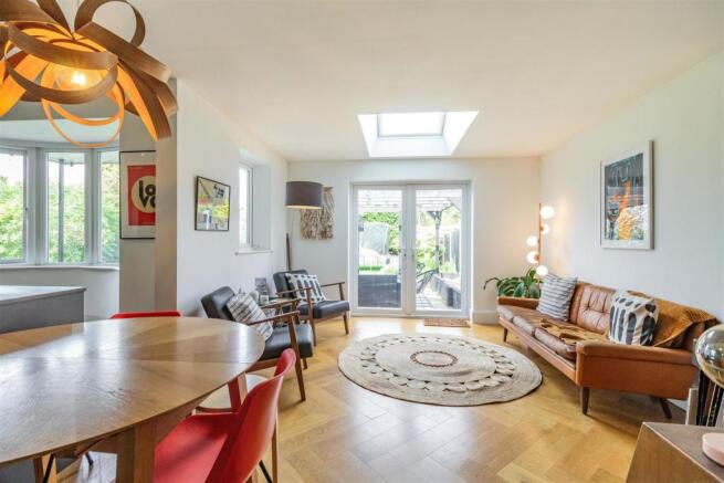 8504169-interior29.jpg