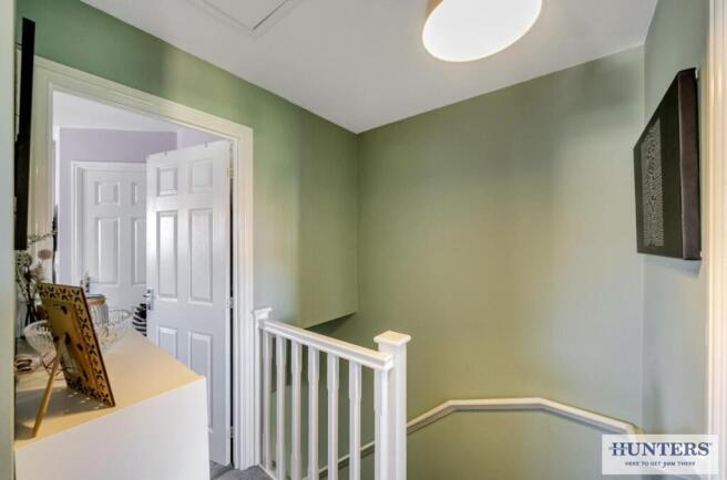 3 bed Semi-Detached for sale Image 10