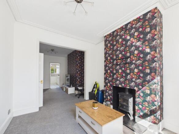 3 bed Terraced for sale Image 5