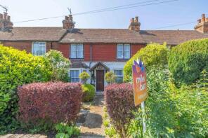 4, Oak Cottages, Barrow Hill, Sellindge TN25 6JN