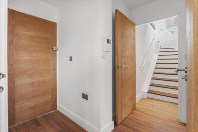 15, Rye Road, Hoddesdon EN11 photo 5