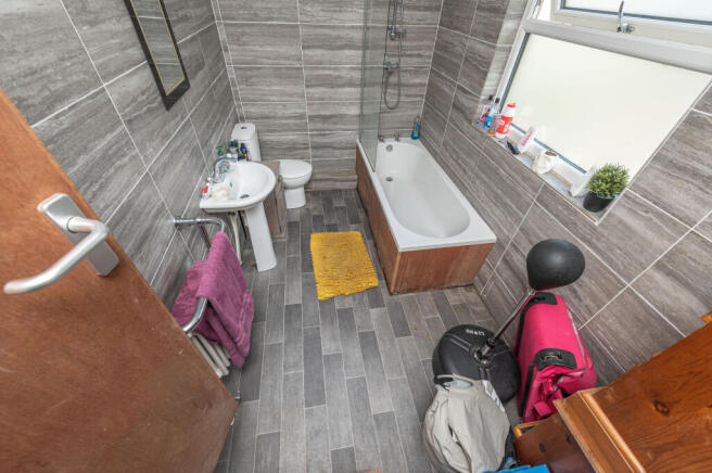 6 bed Block of Apartments for sale Image 10
