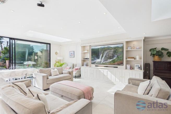 Kitchen/Reception/Diner