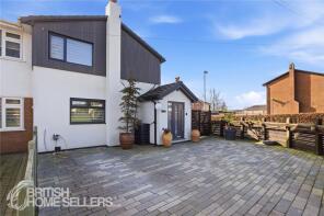 6, School Lane, Preston PR4 0TS