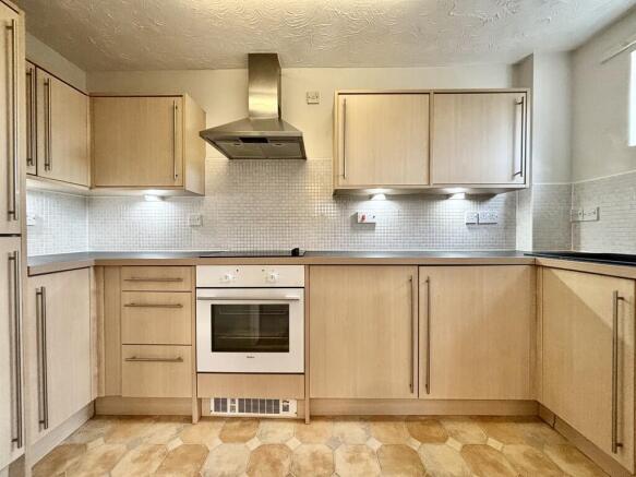 Kitchen 2