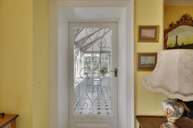 Internal Feature