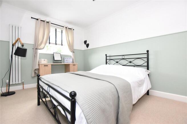 4 bed Detached for sale Image 8