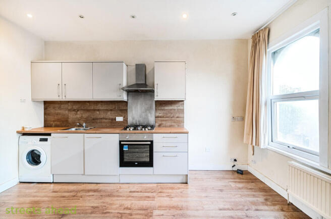 b21a37a7-6731-44f...