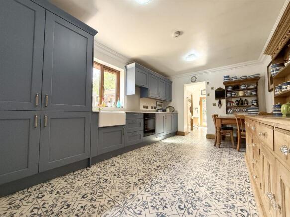 Dining Kitchen