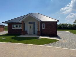 32, Maldon Road, Burnham-on-crouch CM0 8NS