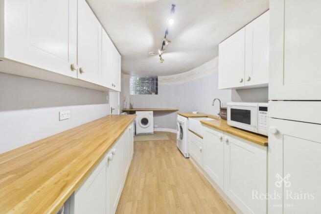 3 bed End of Terrace for sale Image 9