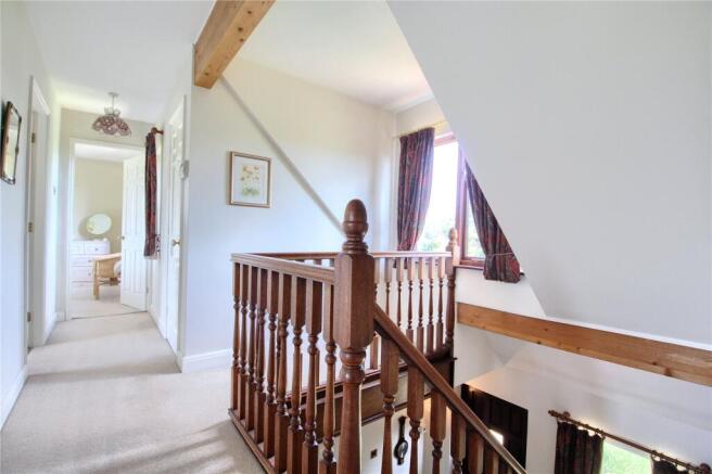 3 bed Detached for sale Image 11