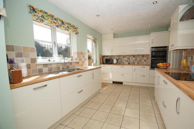 Bestest Kitchen.JPG