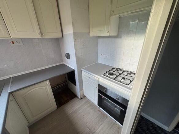 1 bed Flat to rent Image 4