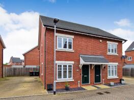 6, Almond Mews, Great Denham MK40 4TU