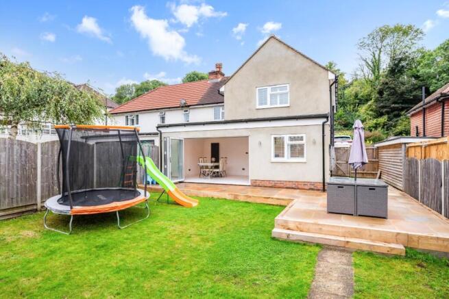 ASHURST ROAD (7).jpg